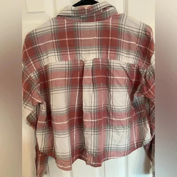American Eagle Flannel Shirt Crop Top Plaid Button Up Long Sleeve Small - Picture 6 of 8
